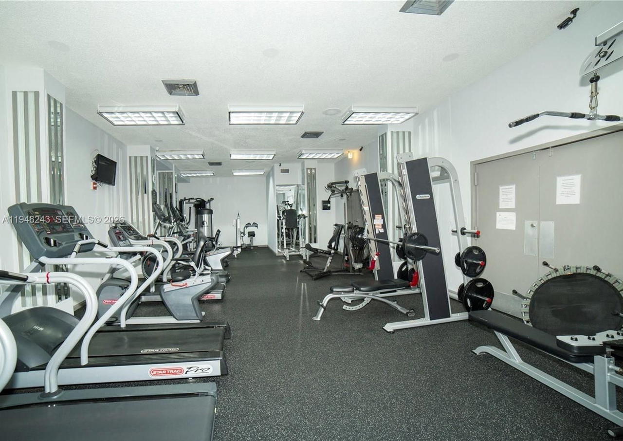 Real estate property located at 250 174th St #1118, Miami-dade, Winston Towers 100 Condo, Sunny Isles Beach, FL