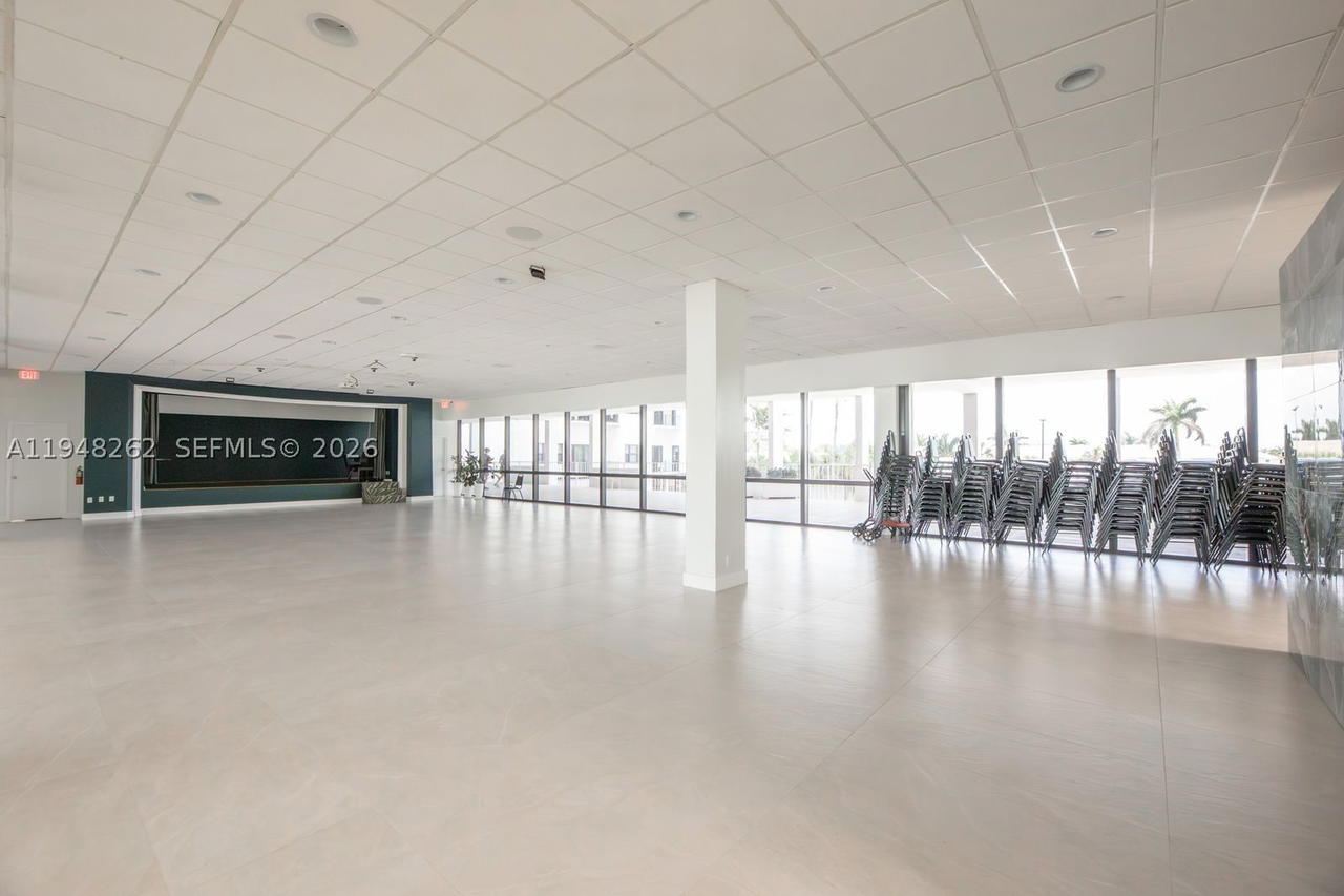 Real estate property located at 2101 Ocean Dr #2608, Broward, Quadomain Tower I And Iv, Hollywood, FL