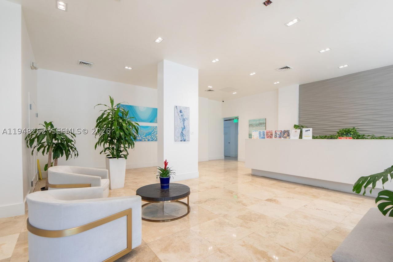 Real estate property located at 2101 Ocean Dr #2608, Broward, Quadomain Tower I And Iv, Hollywood, FL