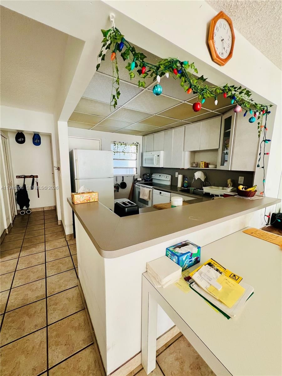 Real estate property located at 1331 Lincoln Rd #701, Miami-dade, Lincoln West Towers Condo, Miami Beach, FL