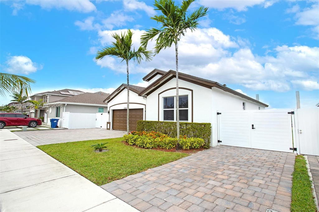 Real estate property located at 27440 135th Ave Rd, Miami-dade, A H At Turnpike South Sec, Homestead, FL