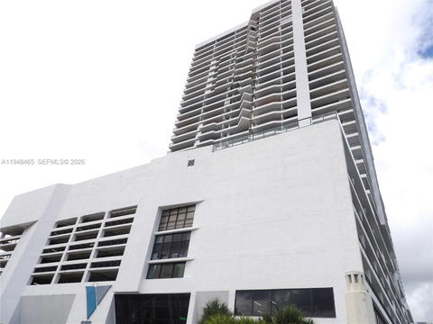 Real estate property located at 555 15th St #14E, Miami-dade, Venetia Condo, Miami, FL
