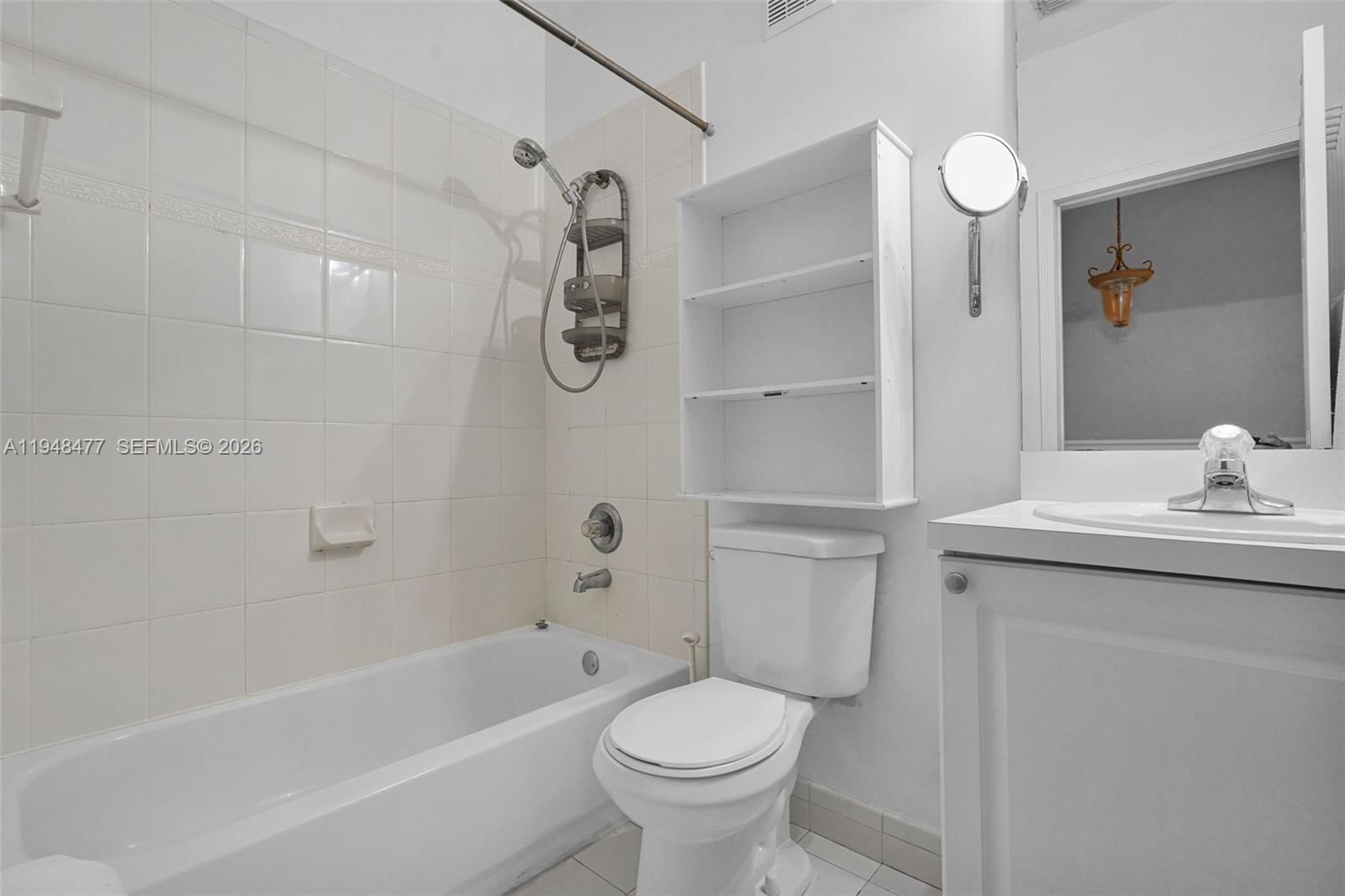 Real estate property located at 5420 NW 107 AVE #302, Miami-dade, Costa Linda Condo, Doral, FL