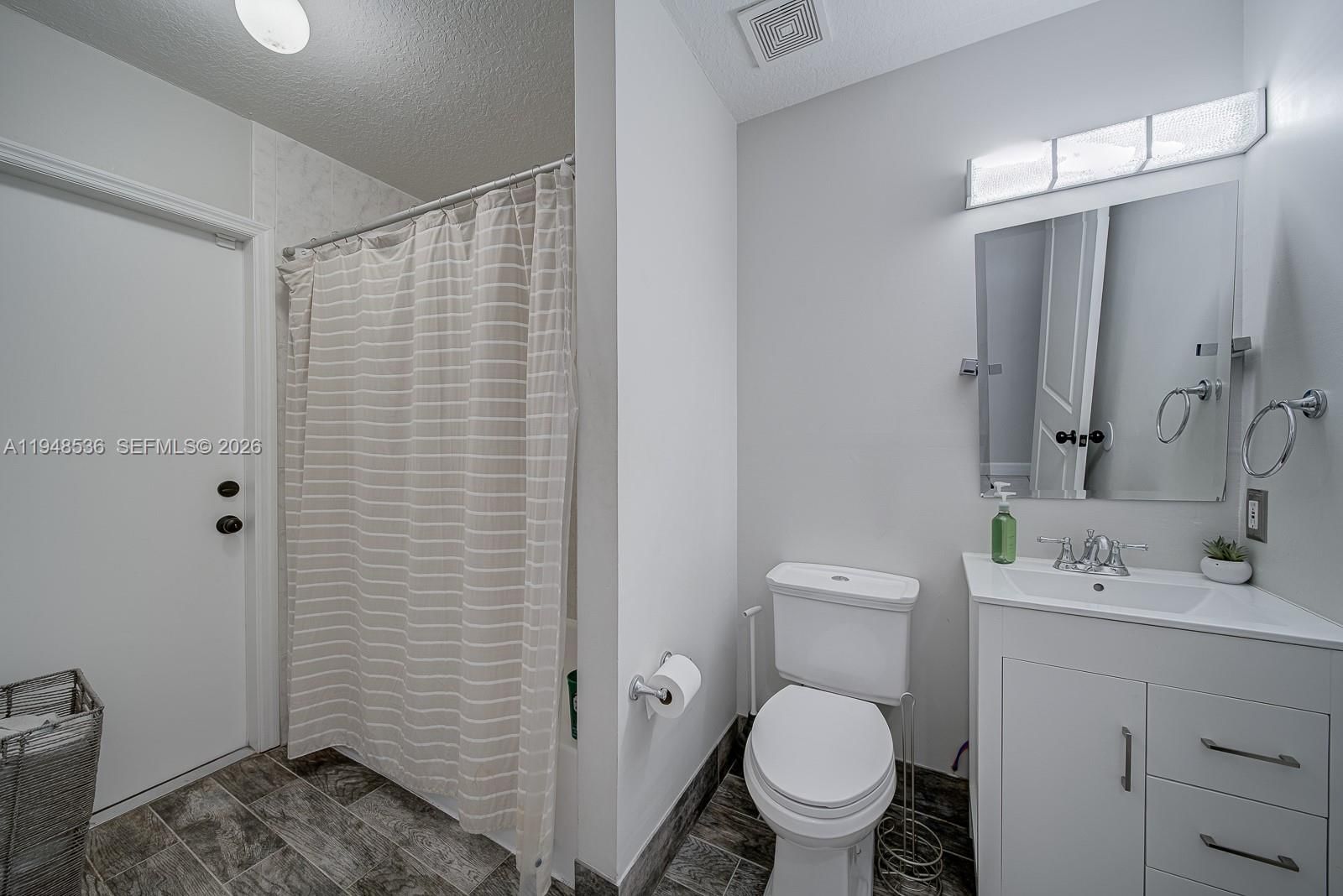 Real estate property located at 18128 151st Ave, Miami-dade, Coral Reef Nurseries Sec, Miami, FL