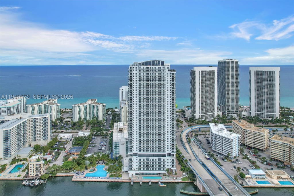 Real estate property located at 4010 Ocean Dr R701, Broward, 4010 South Ocean Condo, Hollywood, FL