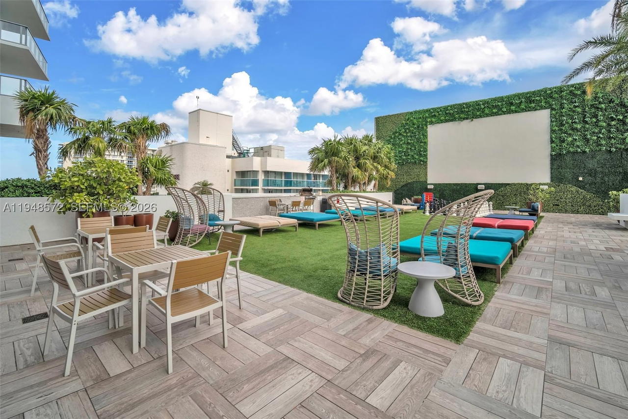 Real estate property located at 4010 Ocean Dr R701, Broward, 4010 South Ocean Condo, Hollywood, FL
