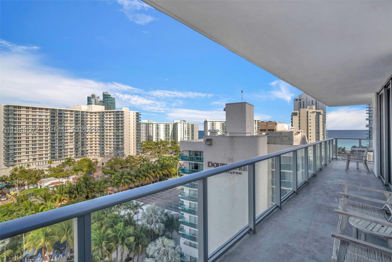 Real estate property located at 4010 Ocean Dr R701, Broward, 4010 South Ocean Condo, Hollywood, FL