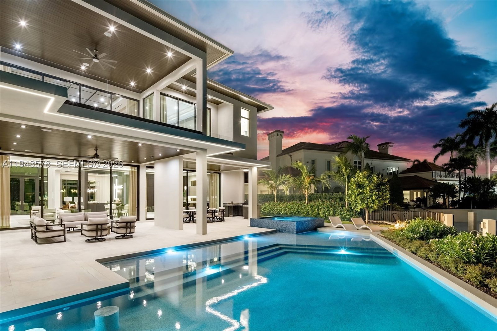 Real estate property located at 51 Isla Bahia Dr, Broward, Isla Bahia, Fort Lauderdale, FL