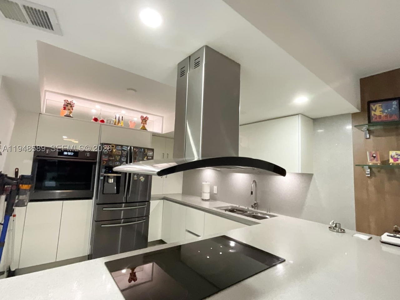 Real estate property located at 1301 Miami Gardens Dr #501W, Miami-dade, Buckley Towers Condo - Ea, Miami, FL