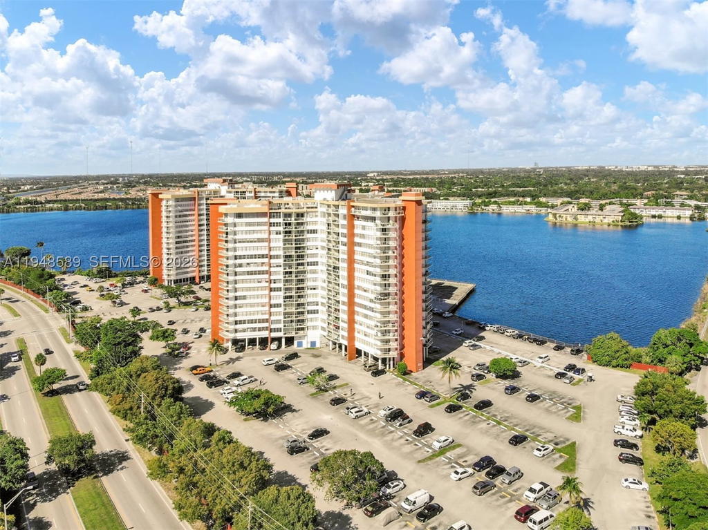 Real estate property located at 1301 Miami Gardens Dr #501W, Miami-dade, Buckley Towers Condo - Ea, Miami, FL
