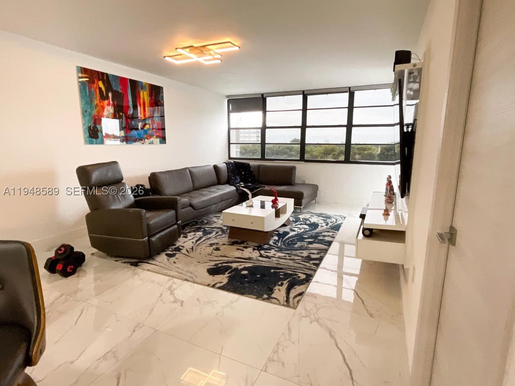 Real estate property located at 1301 Miami Gardens Dr #501W, Miami-dade, Buckley Towers Condo - Ea, Miami, FL
