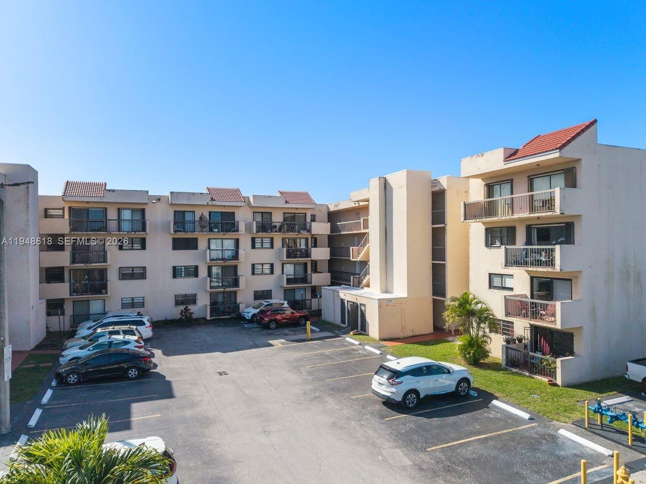 Real estate property located at 995 84th Ave #223, Miami-dade, Westchester Point Condo, Miami, FL