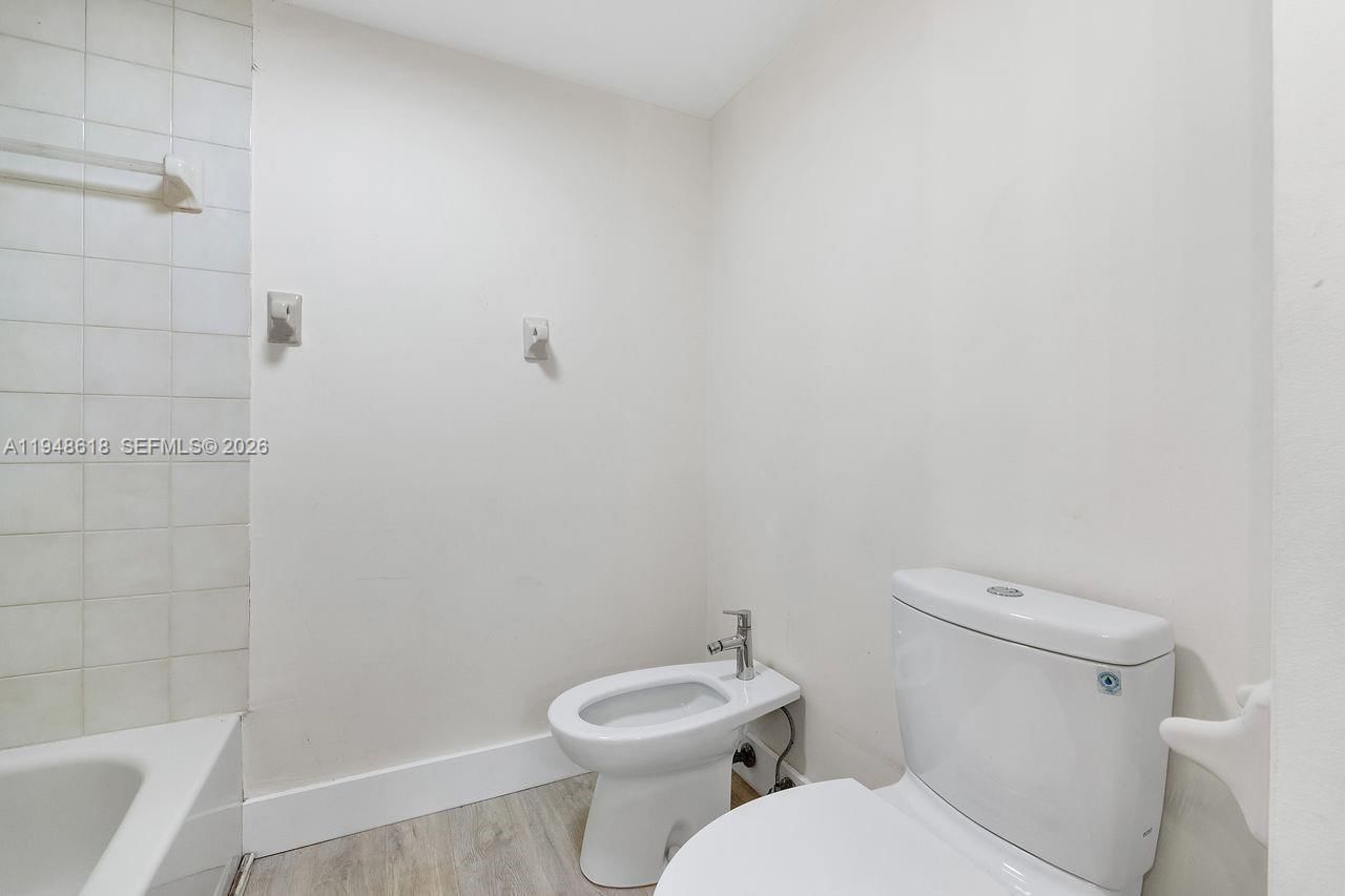 Real estate property located at 995 84th Ave #223, Miami-dade, Westchester Point Condo, Miami, FL