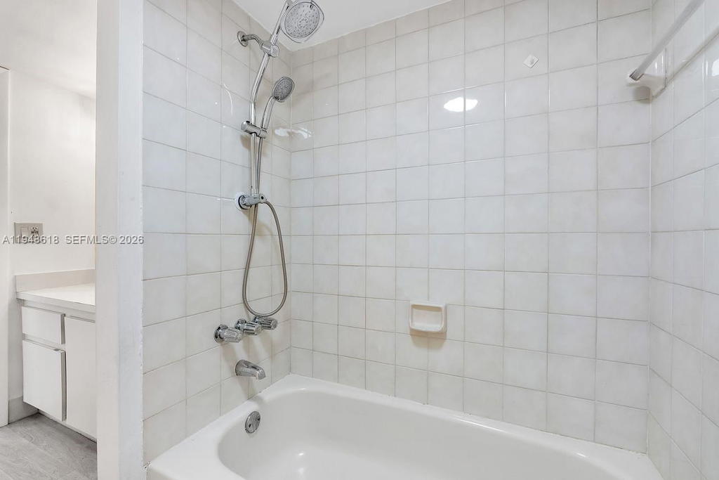 Real estate property located at 995 84th Ave #223, Miami-dade, Westchester Point Condo, Miami, FL