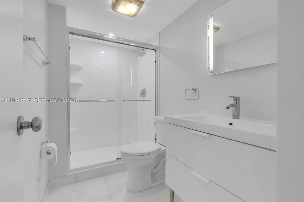 Real estate property located at 2121 Ocean Blvd #902W, Palm Beach, Boca Towers Condo Portion, Boca Raton, FL