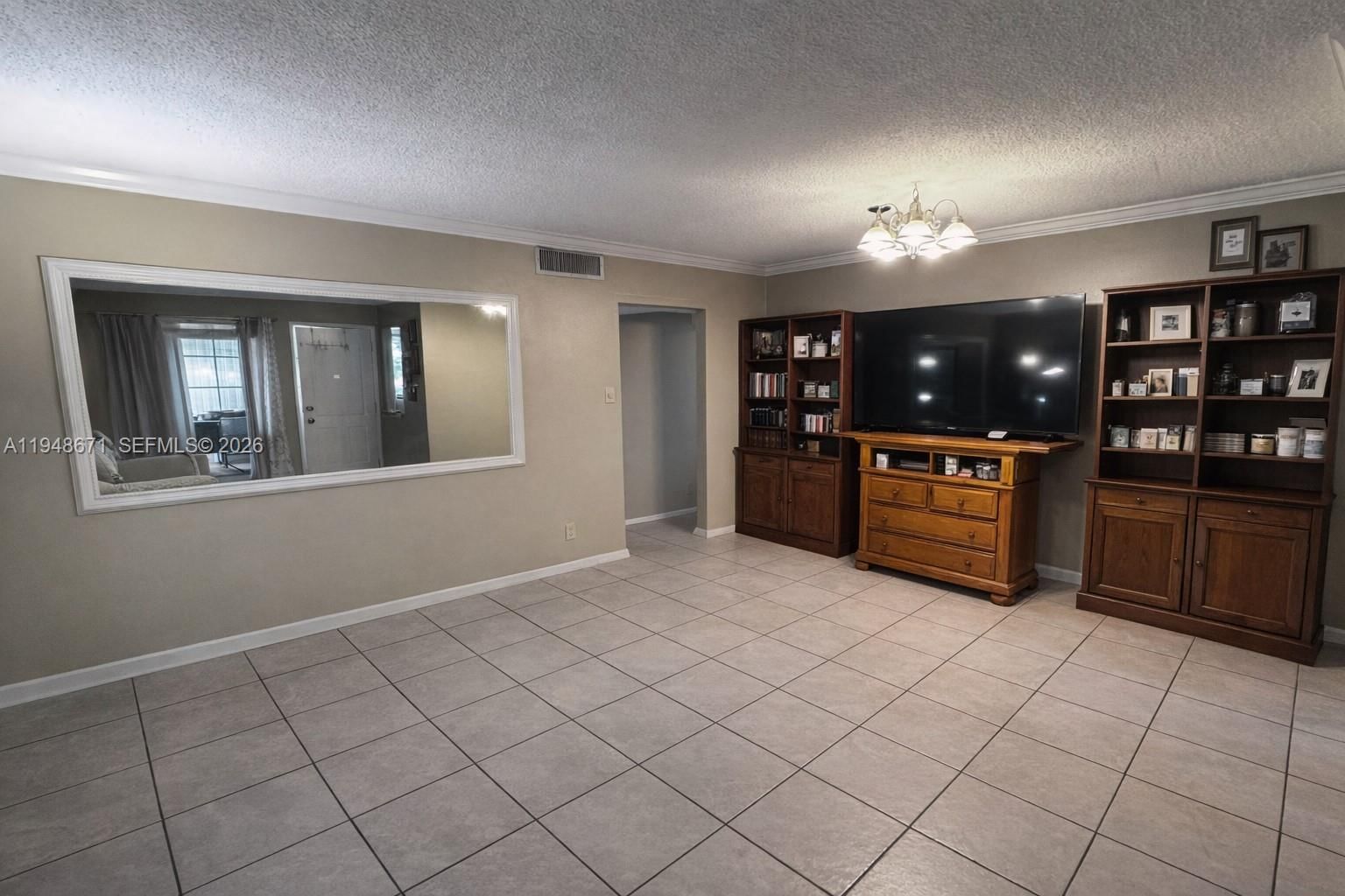 Real estate property located at 1965 5th Ct #203, Broward, North Hampton Court Condo, Pompano Beach, FL