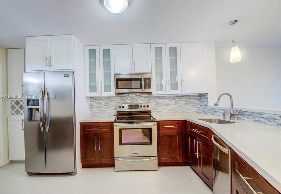 Real estate property located at 1780 191st St #705-2, Miami-dade, Jade Winds Group -, Miami, FL