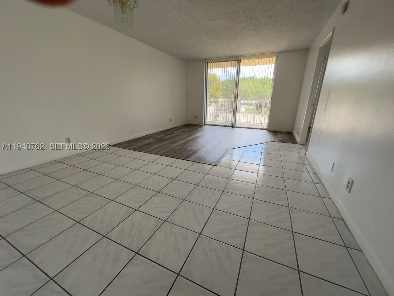 Real estate property located at 500 Executive Center Dr #2N, Palm Beach, Breakwaters Of The Palm B, West Palm Beach, FL