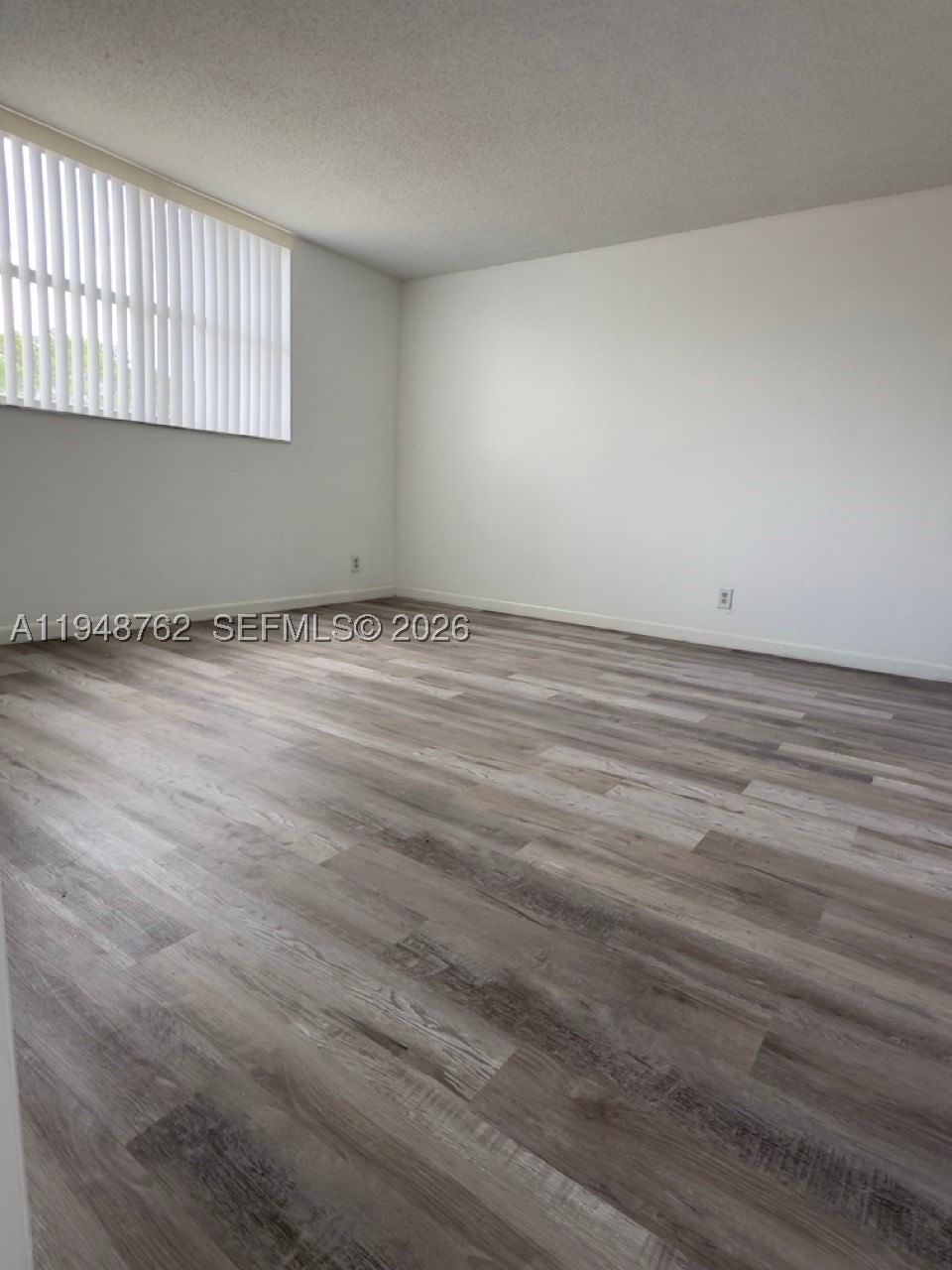 Real estate property located at 500 Executive Center Dr #2N, Palm Beach, Breakwaters Of The Palm B, West Palm Beach, FL