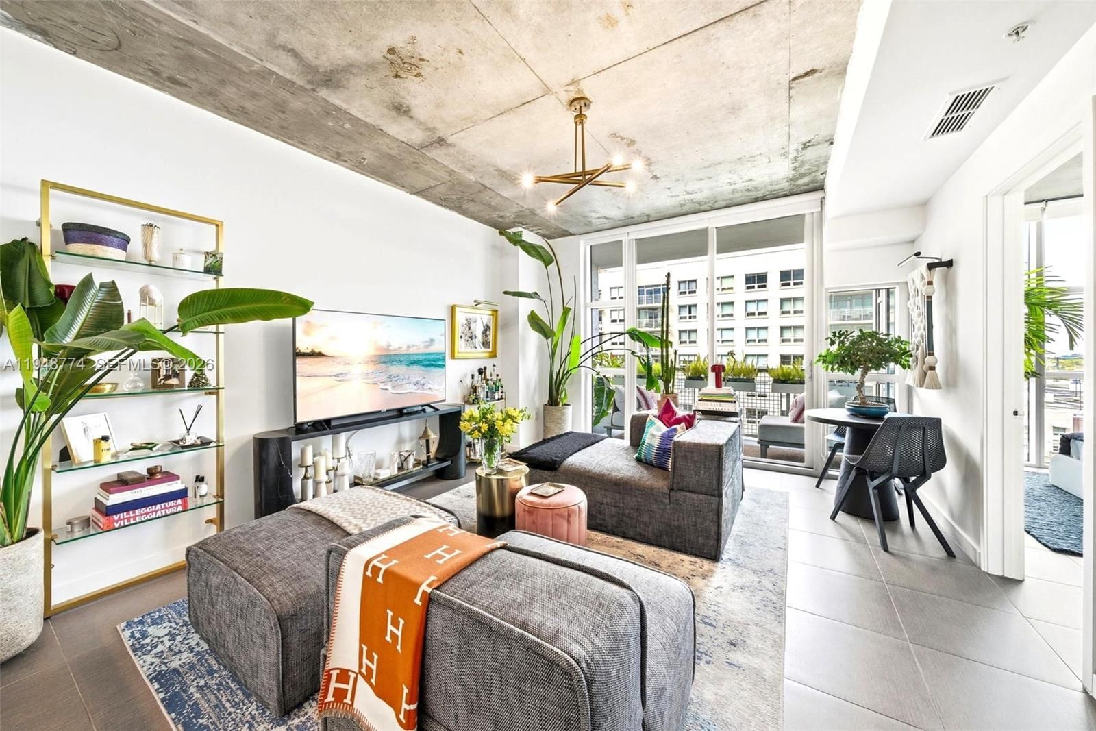 Real estate property located at 3301 1st Ave H0805, Miami-dade, Four Midtown Miami Condo, Miami, FL