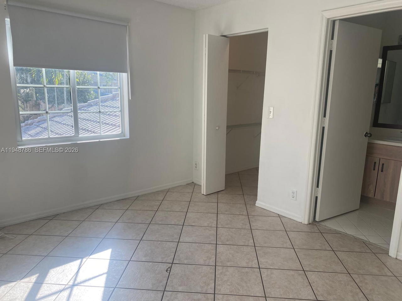 Real estate property located at 2237 Salerno Cir, Broward, Sectors 3 & 4 Boundary Pl, Weston, FL