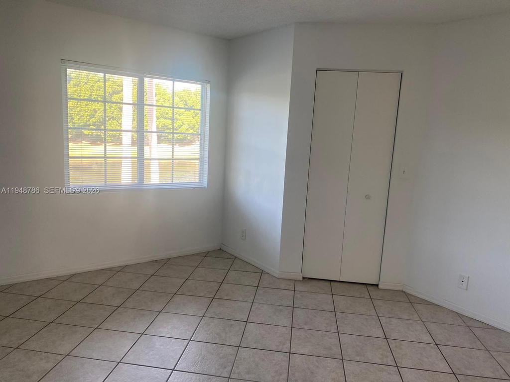 Real estate property located at 2237 Salerno Cir, Broward, Sectors 3 & 4 Boundary Pl, Weston, FL