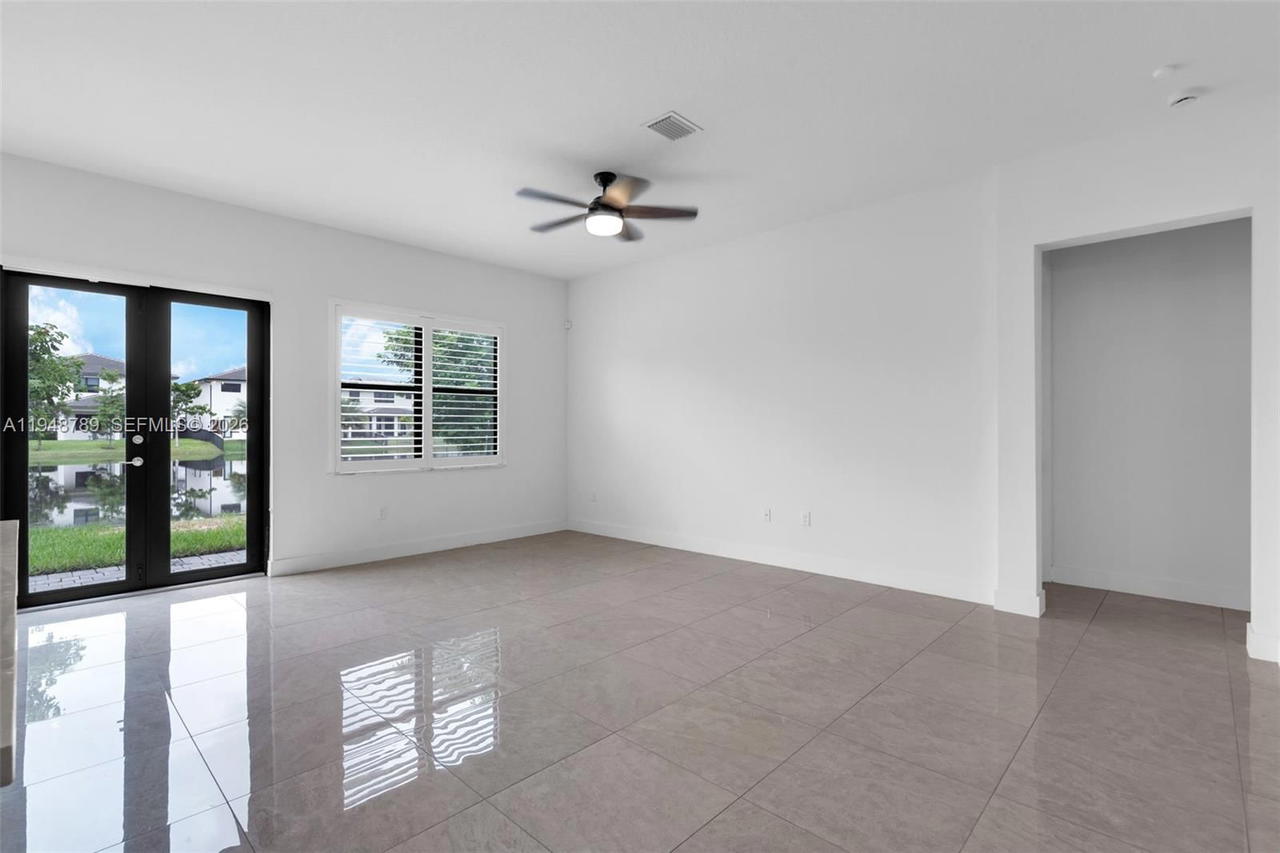 Real estate property located at 4538 173rd Ave, Broward, Tuscan Isles, Miramar, FL