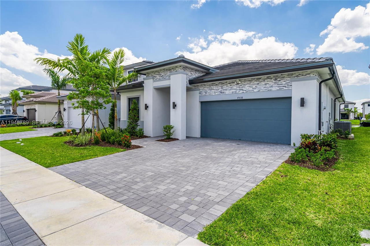 Real estate property located at 4538 173rd Ave, Broward, Tuscan Isles, Miramar, FL