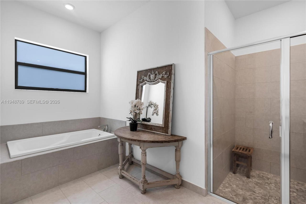 Real estate property located at 4538 173rd Ave, Broward, Tuscan Isles, Miramar, FL