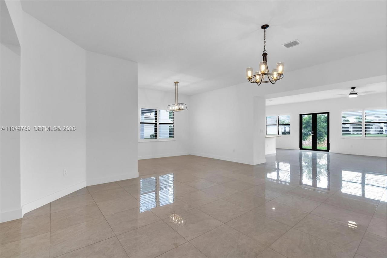 Real estate property located at 4538 173rd Ave, Broward, Tuscan Isles, Miramar, FL
