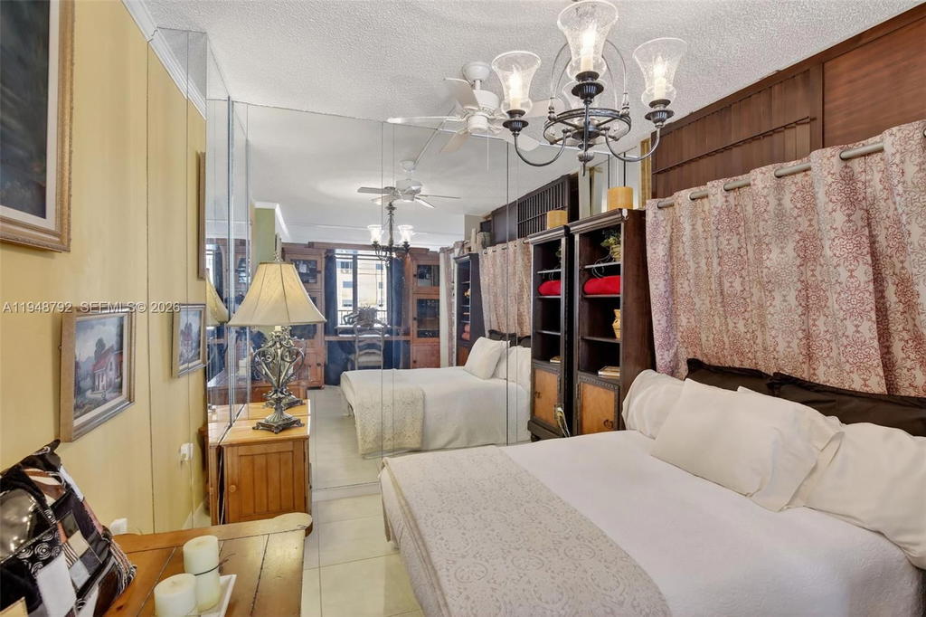 Real estate property located at 322 Buchanan St #1108, Broward, Crystal Tower Inc Condo, Hollywood, FL