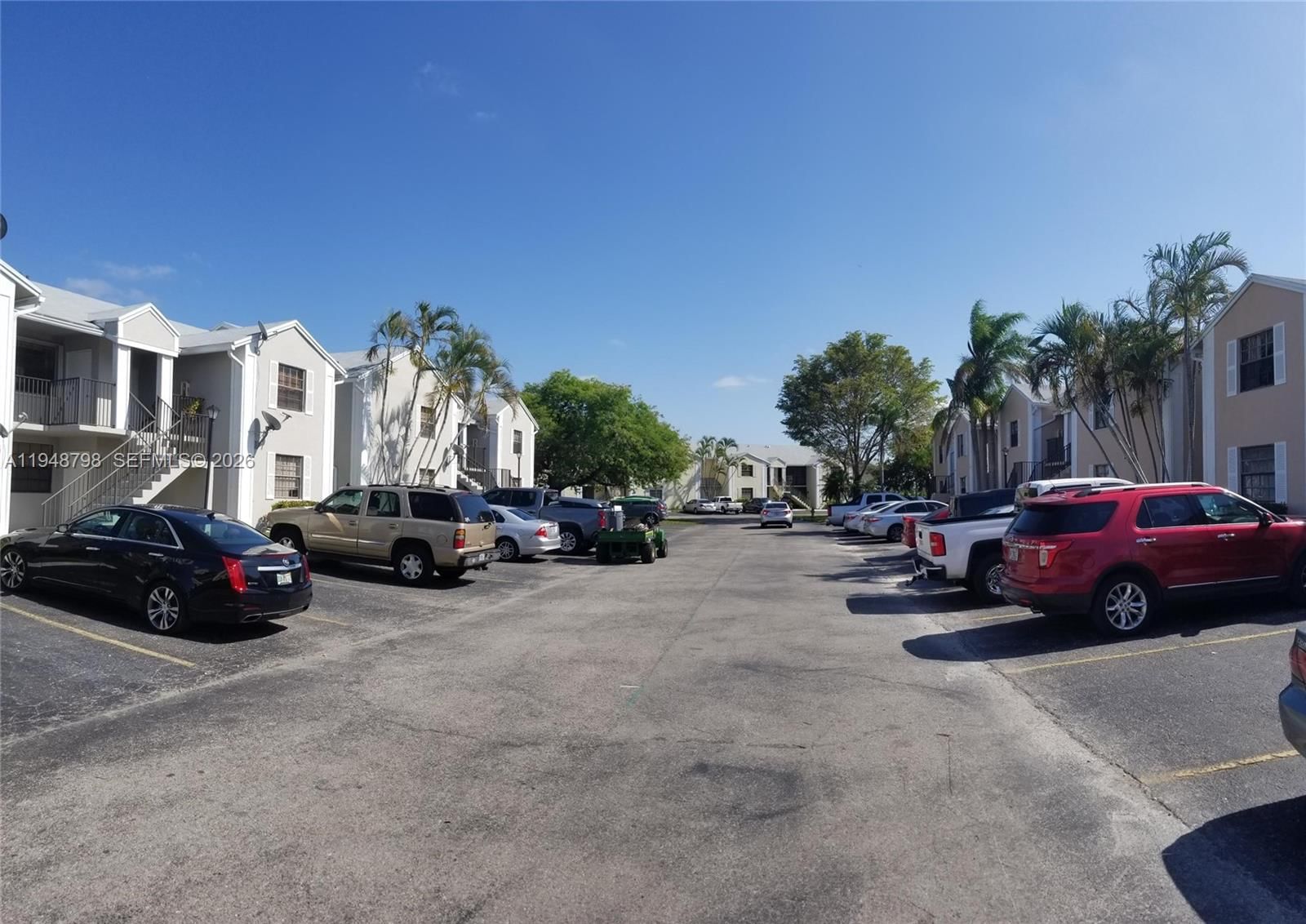 Real estate property located at 1201 Liberty Ave #1201H, Miami-dade, Lakeshore Condo #4, Homestead, FL