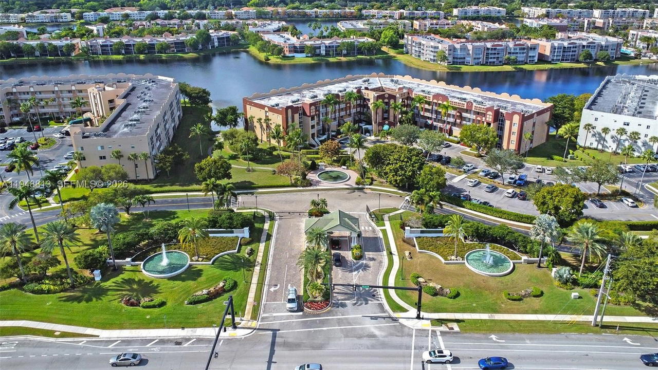 Real estate property located at 7763 Southampton Ter #211, Broward, Southampton Condominium I, Tamarac, FL