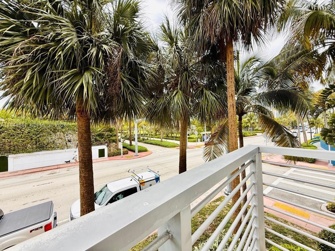 Real estate property located at 7700 Collins Ave #5, Miami-dade, Vilamur Condo, Miami Beach, FL