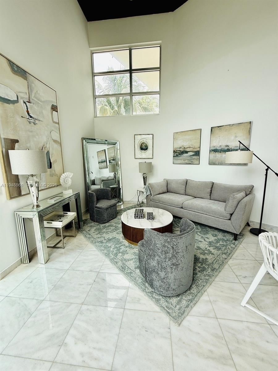 Real estate property located at 7700 Collins Ave #5, Miami-dade, Vilamur Condo, Miami Beach, FL
