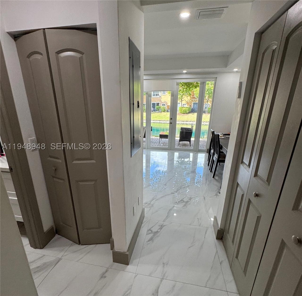 Real estate property located at 4957 Tradewinds Ter #704, Broward, Villas At Harbor Isles, Dania Beach, FL