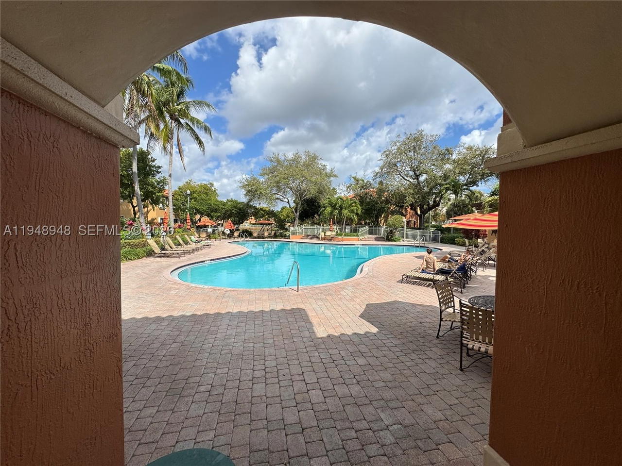 Real estate property located at 4957 Tradewinds Ter #704, Broward, Villas At Harbor Isles, Dania Beach, FL