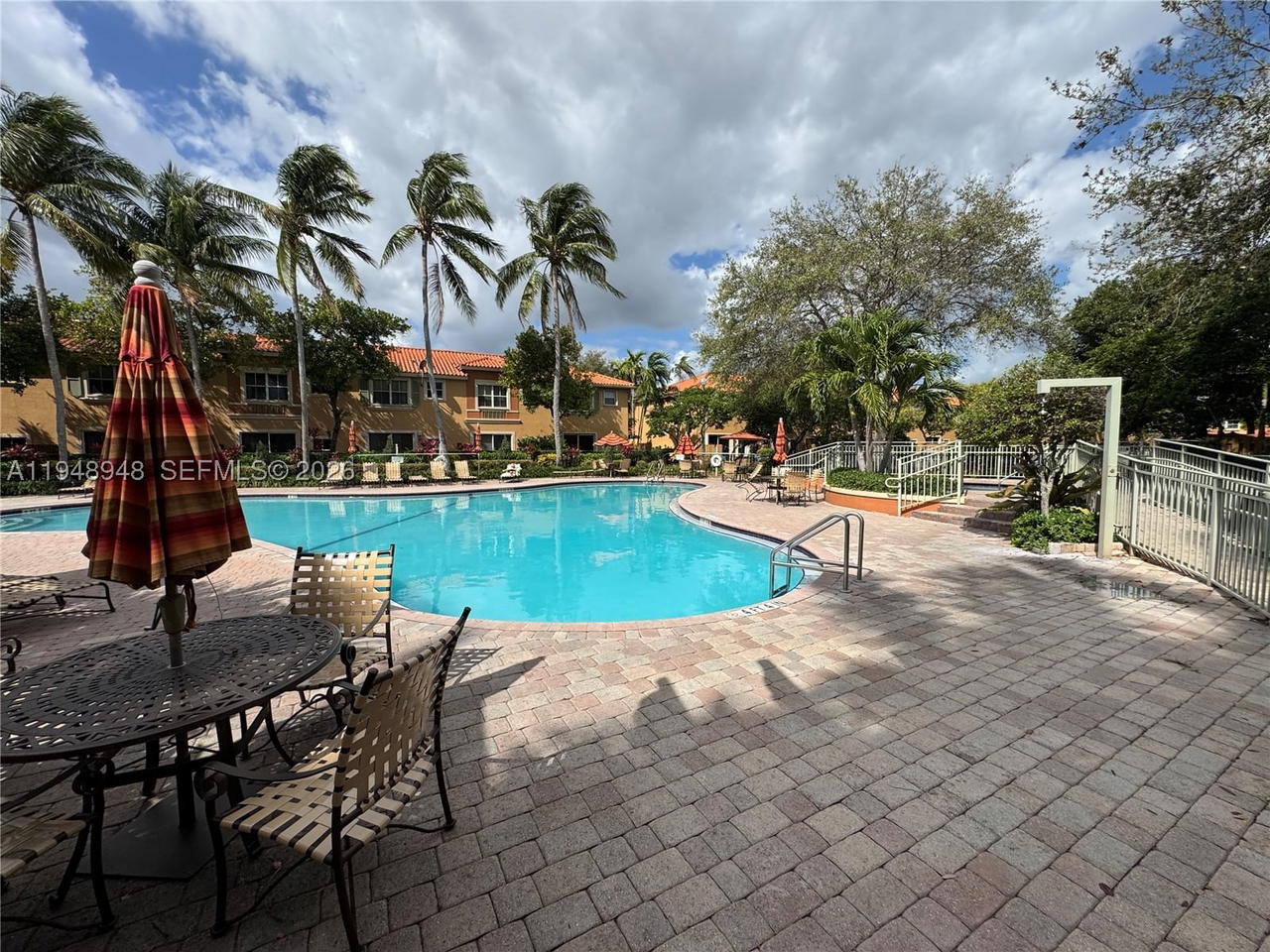 Real estate property located at 4957 Tradewinds Ter #704, Broward, Villas At Harbor Isles, Dania Beach, FL