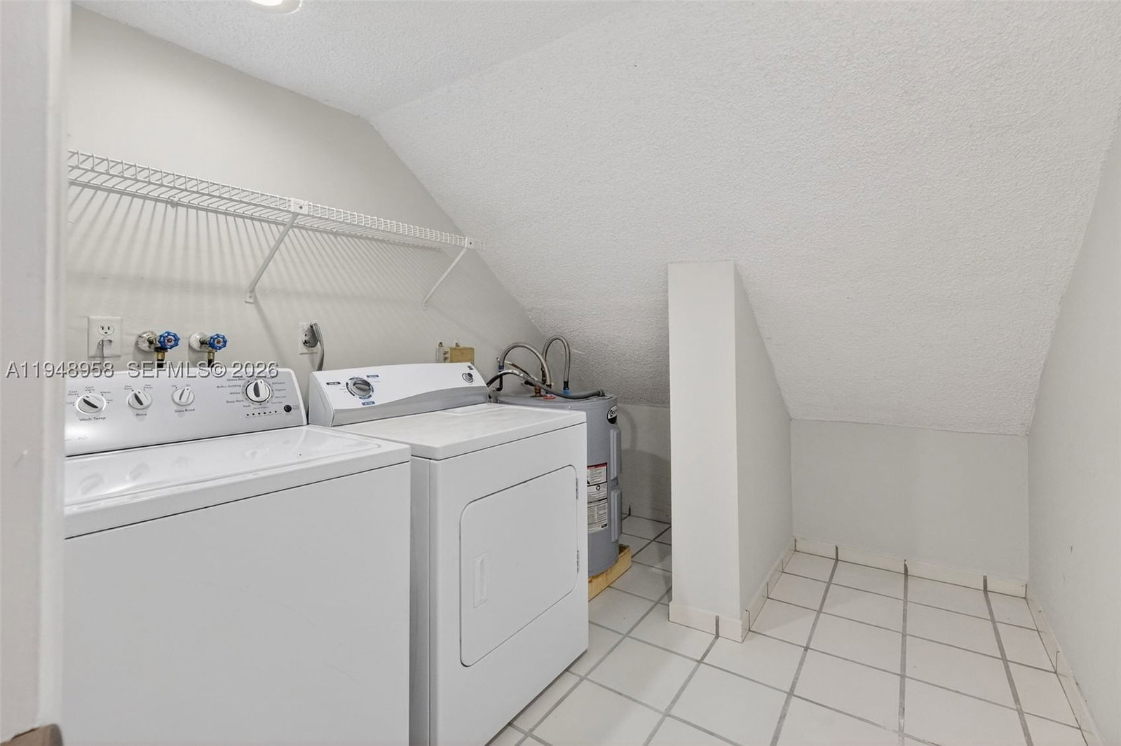 Real estate property located at 9937 9th St. Cir. #13-19, Miami-dade, Windsong Lakes Condo, Miami, FL