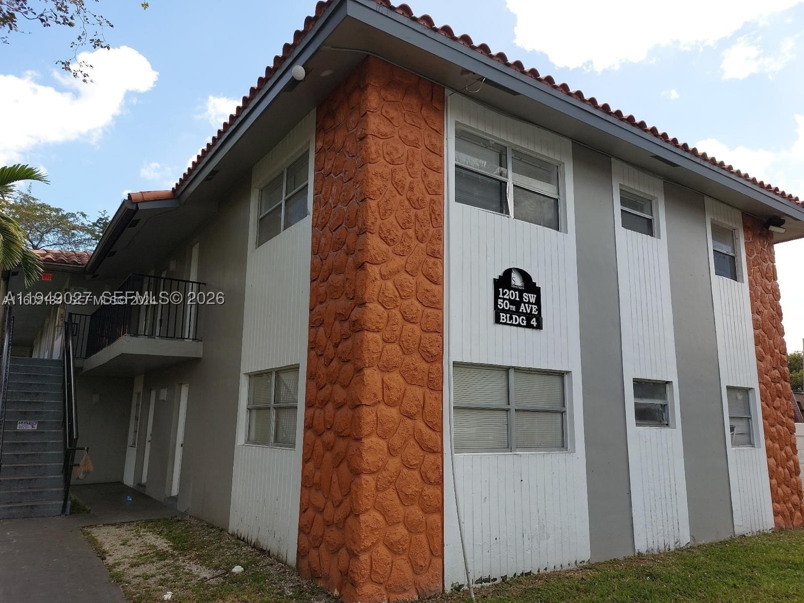 Real estate property located at 1201 50th Ave #213-4, Broward, Silver Palms Condo, North Lauderdale, FL