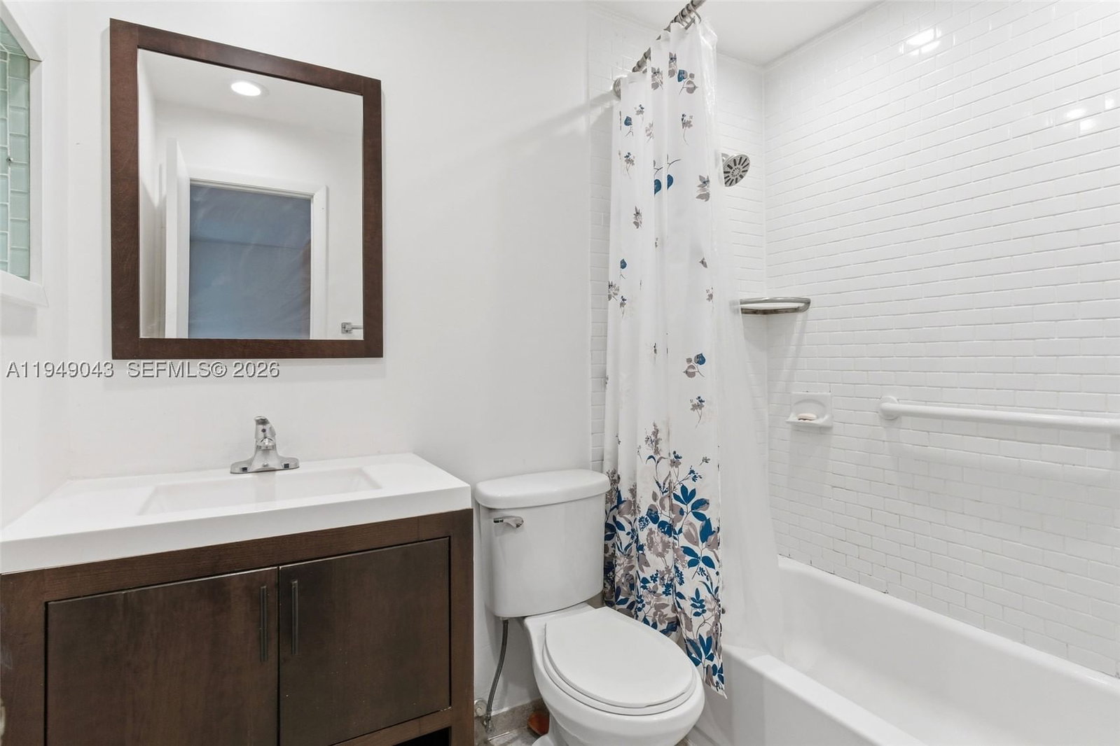Real estate property located at 7707 105th Pl, Miami-dade, Sunset Kendall Villas, Miami, FL