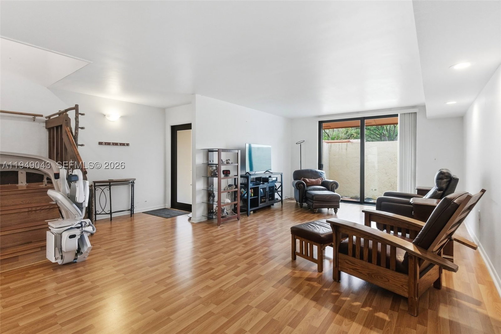 Real estate property located at 7707 105th Pl, Miami-dade, Sunset Kendall Villas, Miami, FL