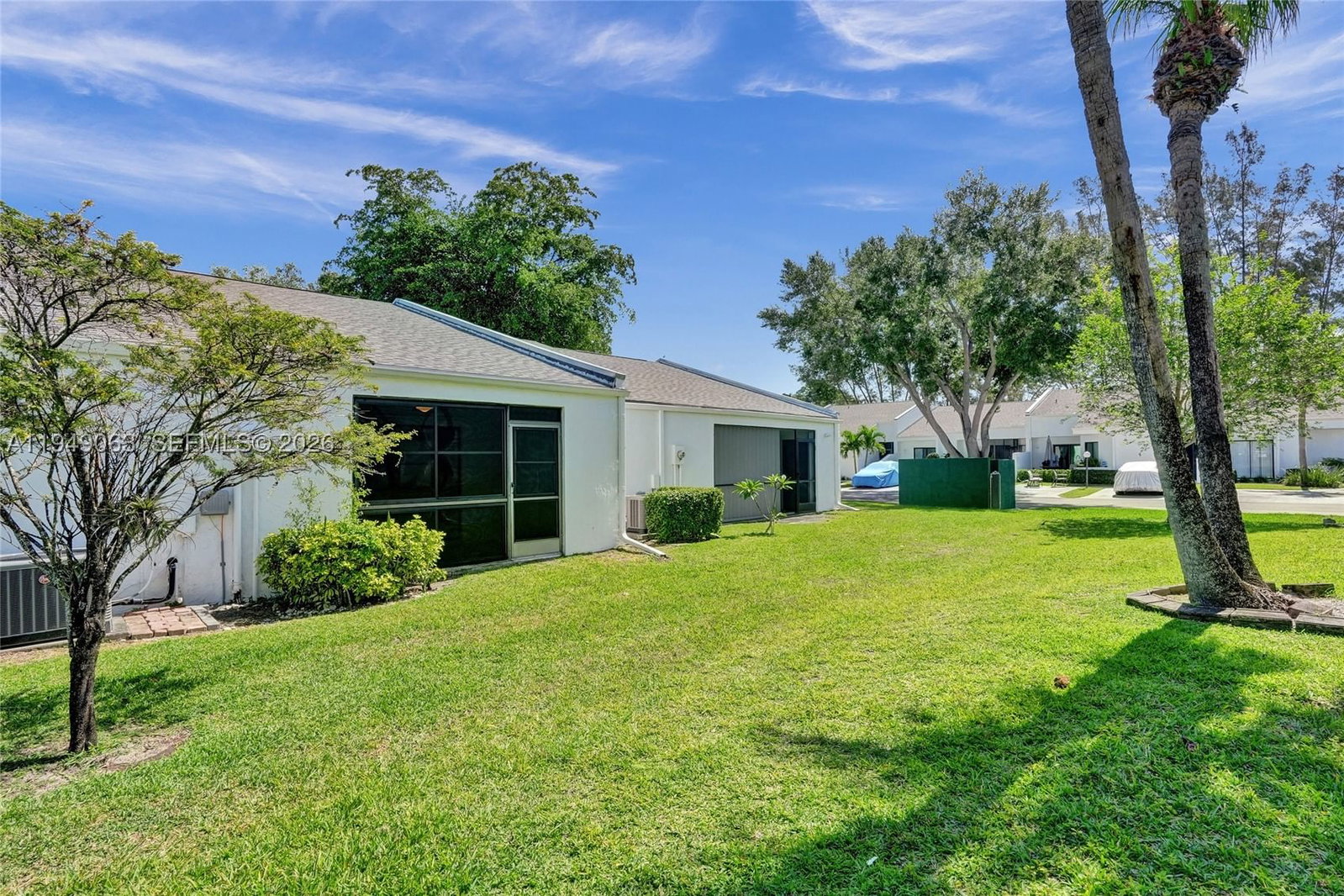 Real estate property located at 155 Love Cres, Palm Beach, Fairway Villas At Royal P, Royal Palm Beach, FL