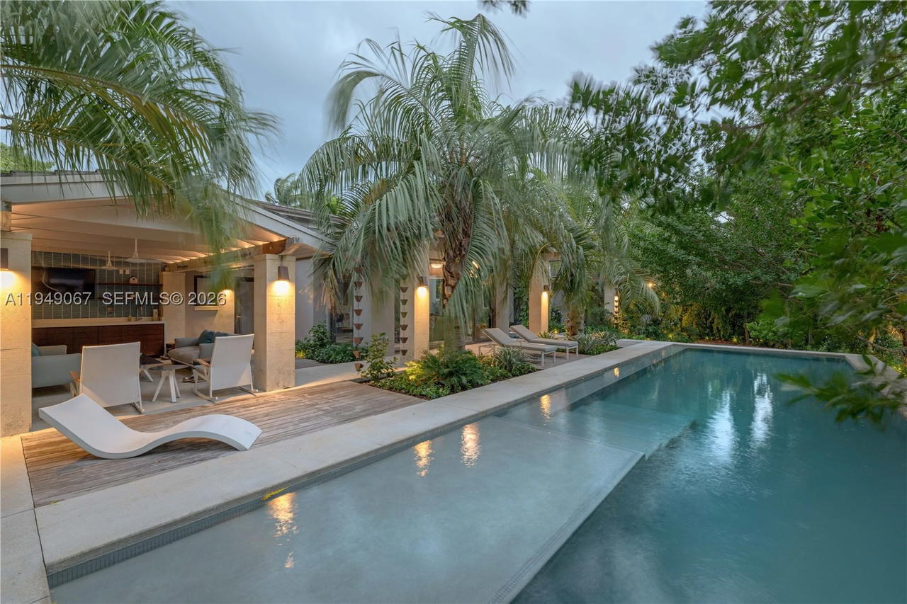 Real estate property located at 6840 Sunrise Pl, Miami-dade, Sunrise Harbour Rev Pl, Coral Gables, FL