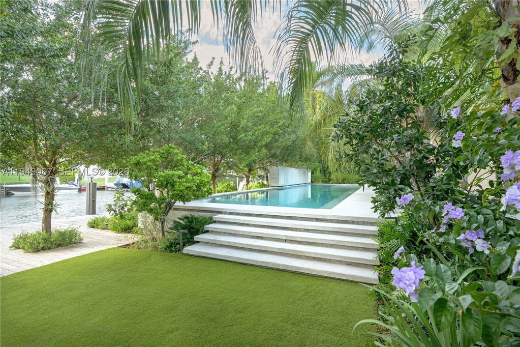 Real estate property located at 6840 Sunrise Pl, Miami-dade, Sunrise Harbour Rev Pl, Coral Gables, FL