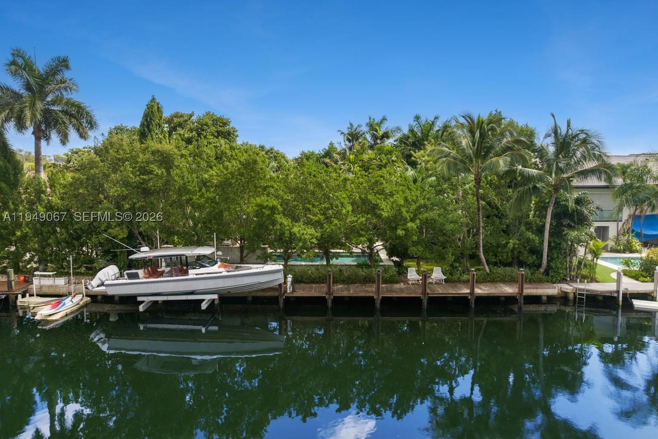 Real estate property located at 6840 Sunrise Pl, Miami-dade, Sunrise Harbour Rev Pl, Coral Gables, FL