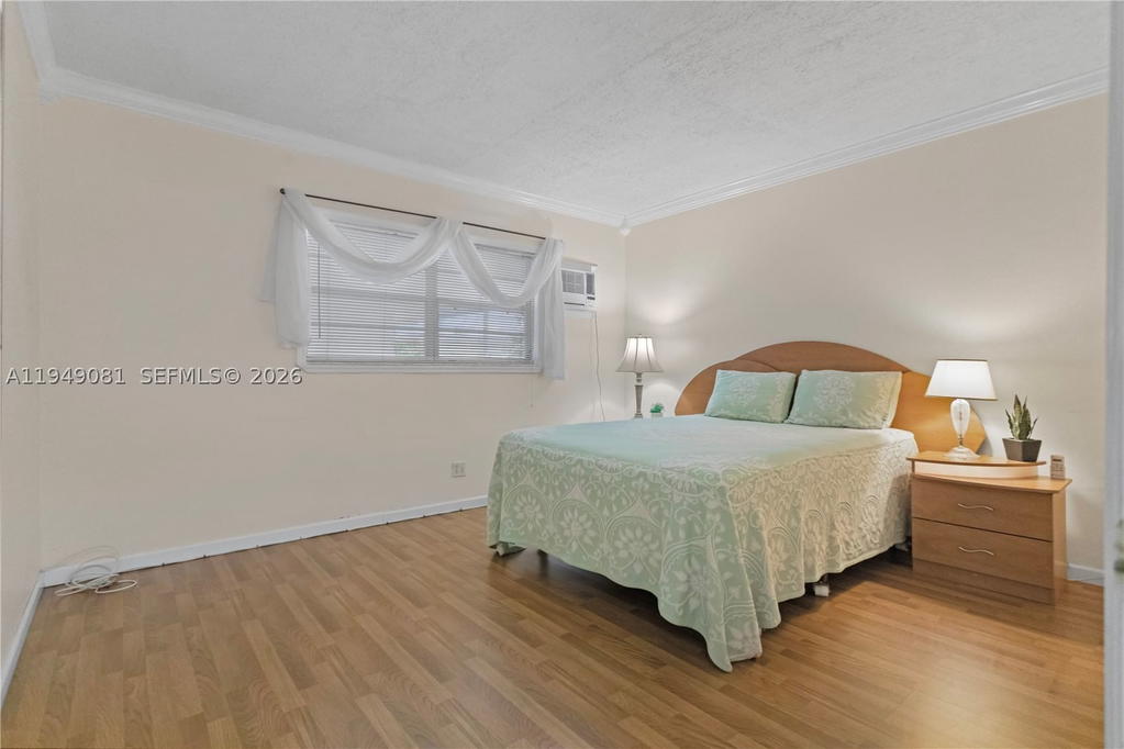 Real estate property located at 7401 Pines Blvd #222, Broward, Pembroke House Condo, Pembroke Pines, FL