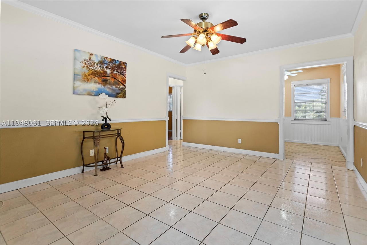 Real estate property located at 7401 Pines Blvd #222, Broward, Pembroke House Condo, Pembroke Pines, FL