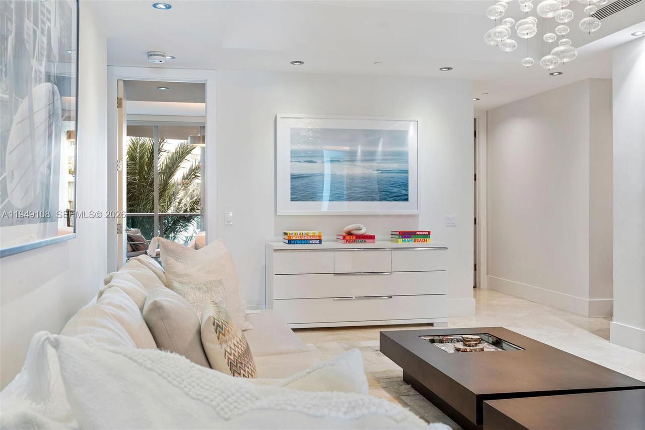 Real estate property located at 5959 Collins Ave #606, Miami-dade, The Residences At The Bat, Miami Beach, FL