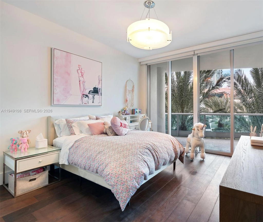 Real estate property located at 5959 Collins Ave #606, Miami-dade, The Residences At The Bat, Miami Beach, FL